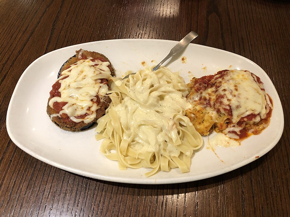 Fettuccine Alfredo